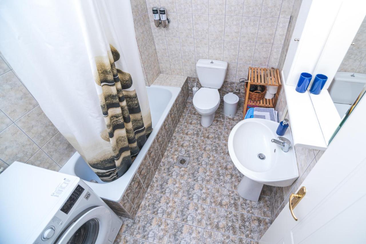 Likehome Apartments Orestias Bagian luar foto