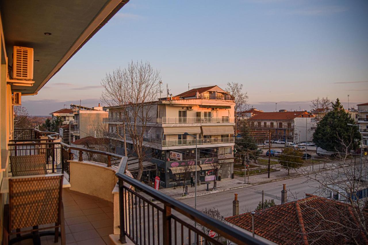 Likehome Apartments Orestias Bagian luar foto
