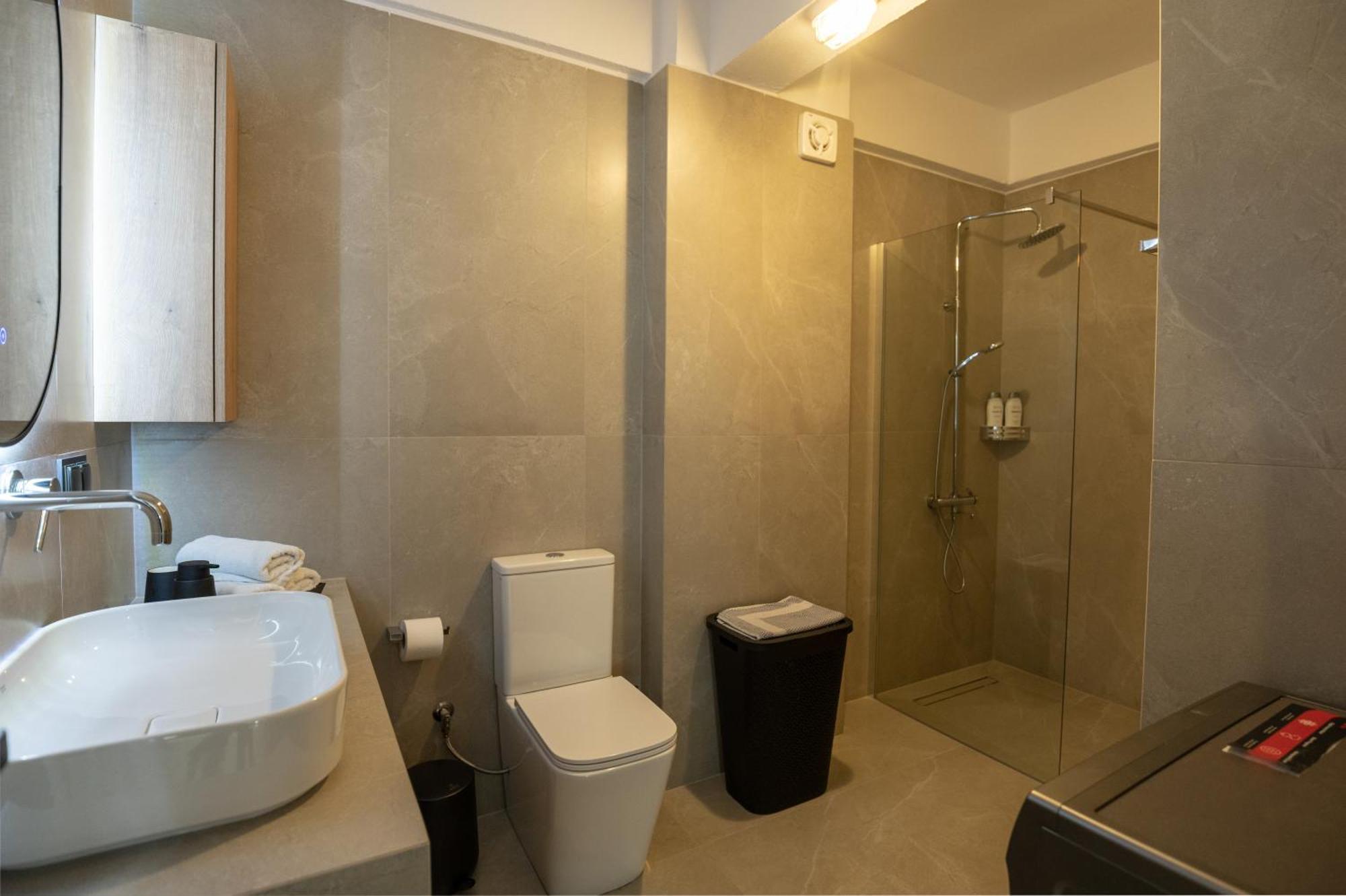 Likehome Apartments Orestias Bagian luar foto