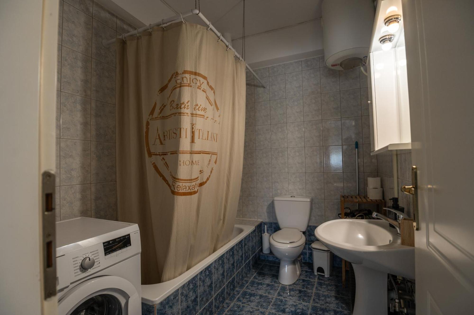 Likehome Apartments Orestias Bagian luar foto